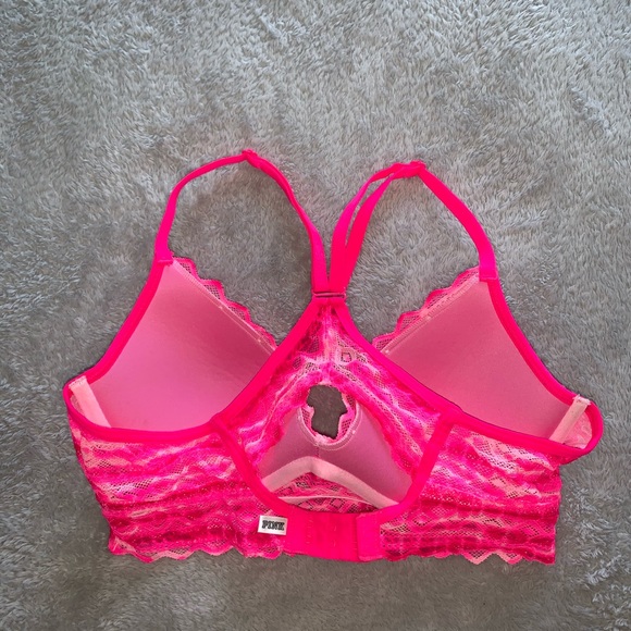 VS PINK lacy bralette / bra - Picture 2 of 3